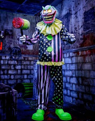 Outdoor Halloween Decorations Animatronics Spirit Halloween Blog