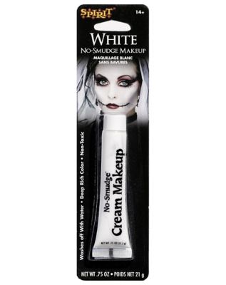 Cream White Makeup