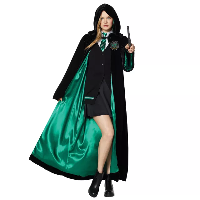 Slytherin Robe Deluxe - Harry Potter at Spirit Halloween