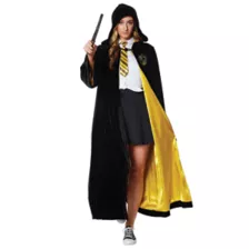 Hufflepuff Robe Deluxe - Harry Potter at Spirit Halloween