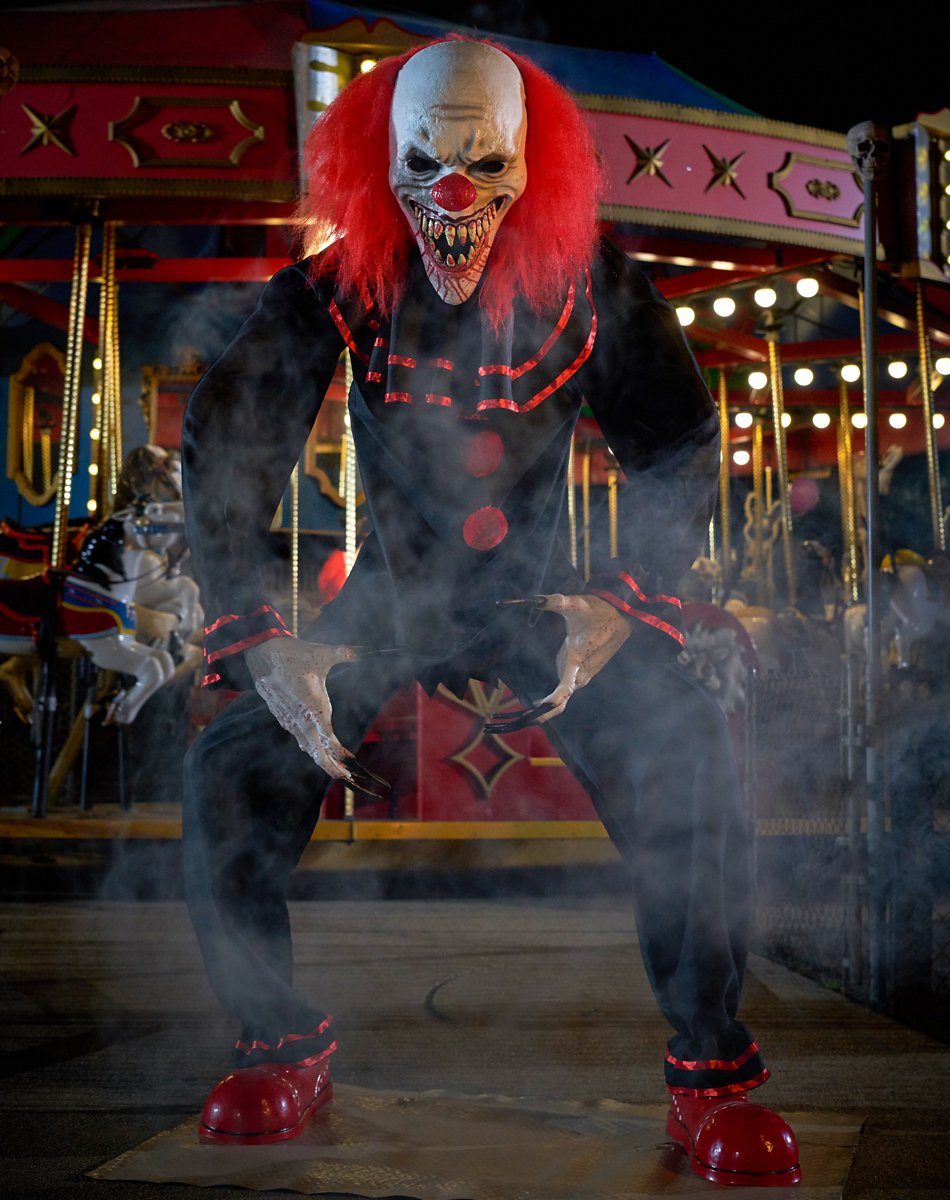 New For 2019: Crouchy From Spirit Halloween – AnimatronicHalloween.com