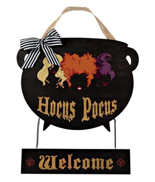 Hocus Pocus Cauldron Wreath