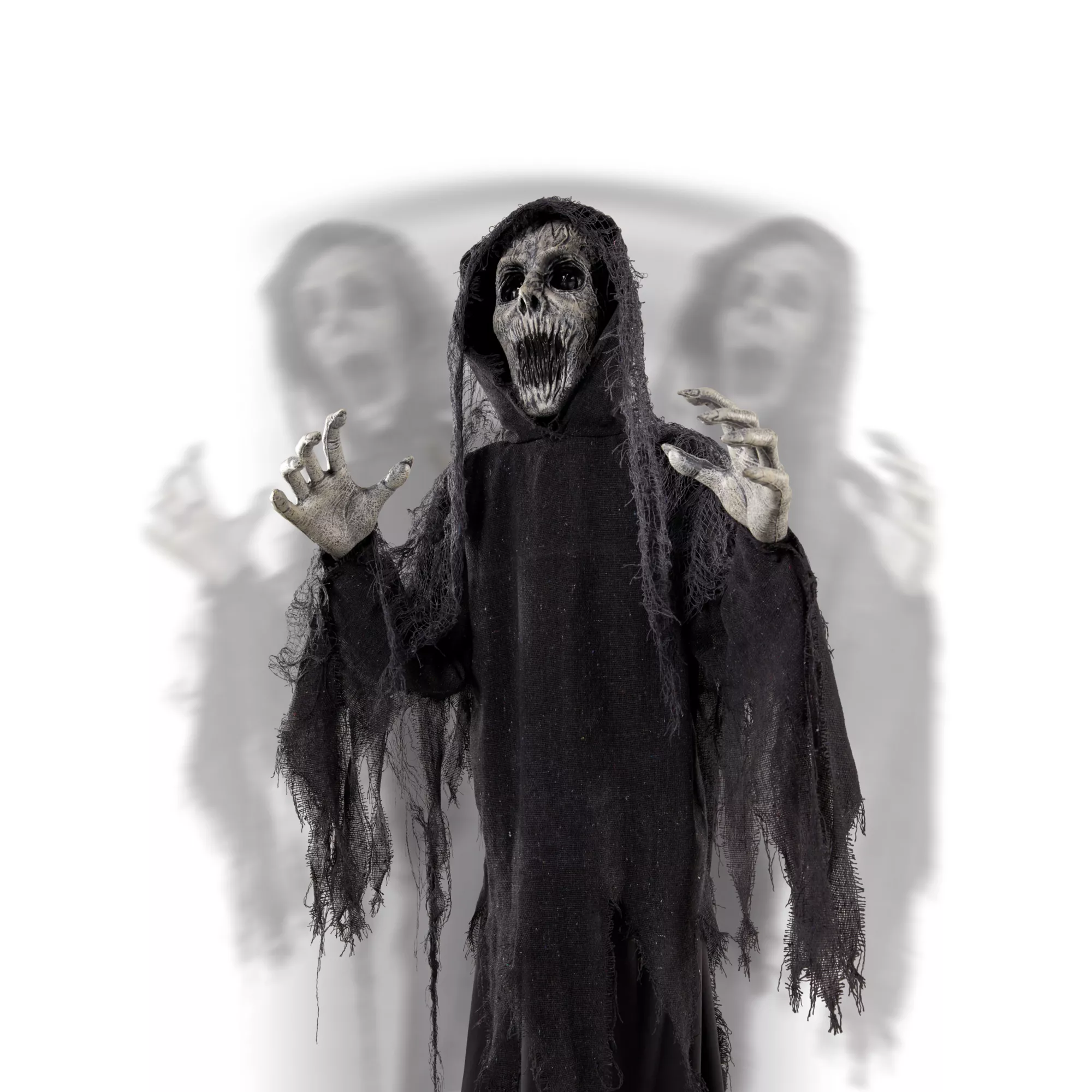 5.4 Ft The Hauntress Animatronic at Spirit Halloween