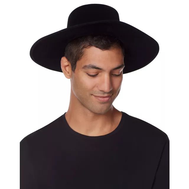Farmer Hat at Spirit Halloween