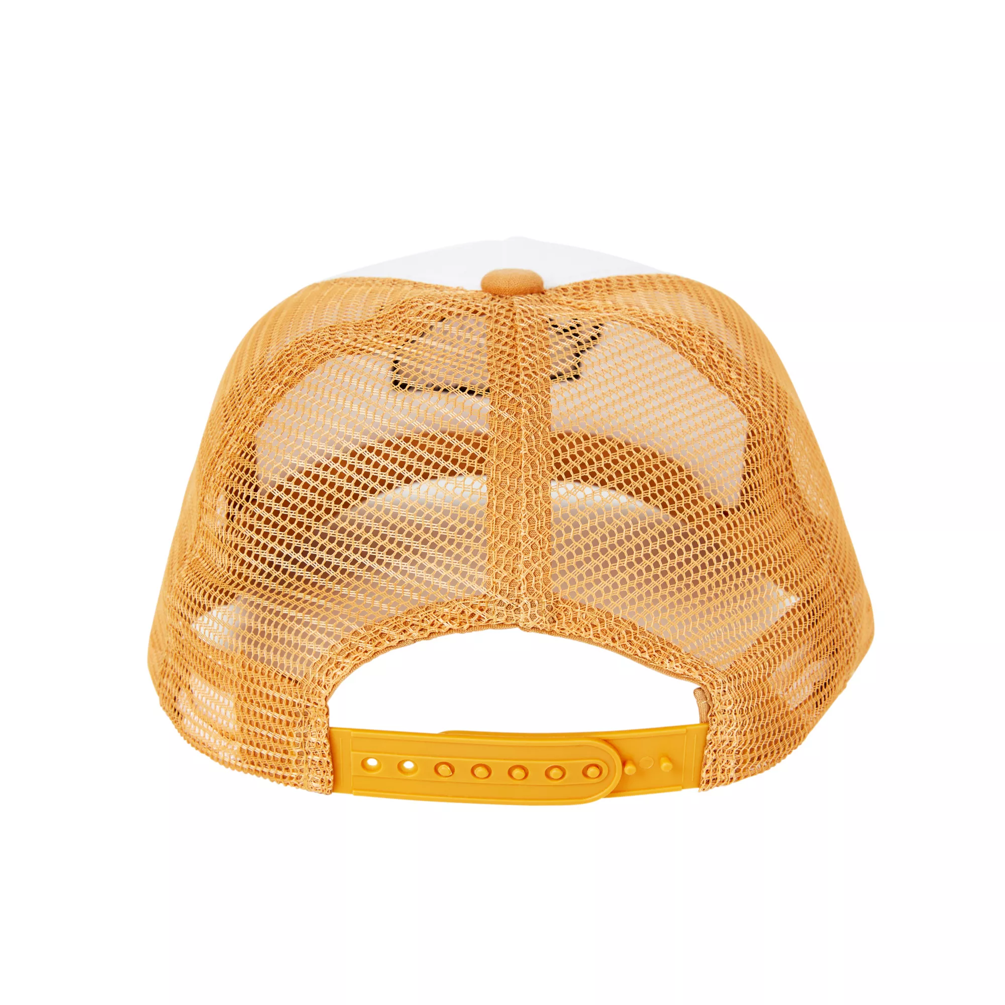 Camel Towing Trucker Hat at Spirit Halloween