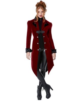 Best Women's Vampire & Werewolf Halloween Costumes 