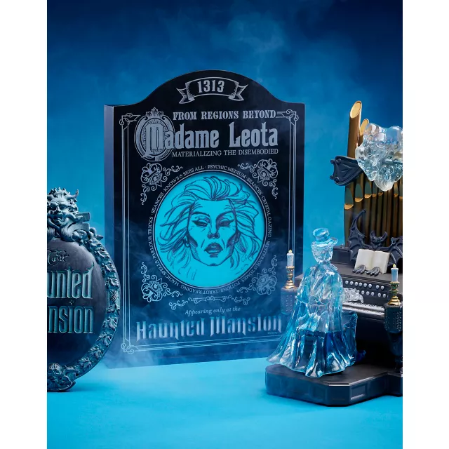 VHTF Disney The Haunted Mansion Madame Leota on sale Light up Talking Tombstone LED