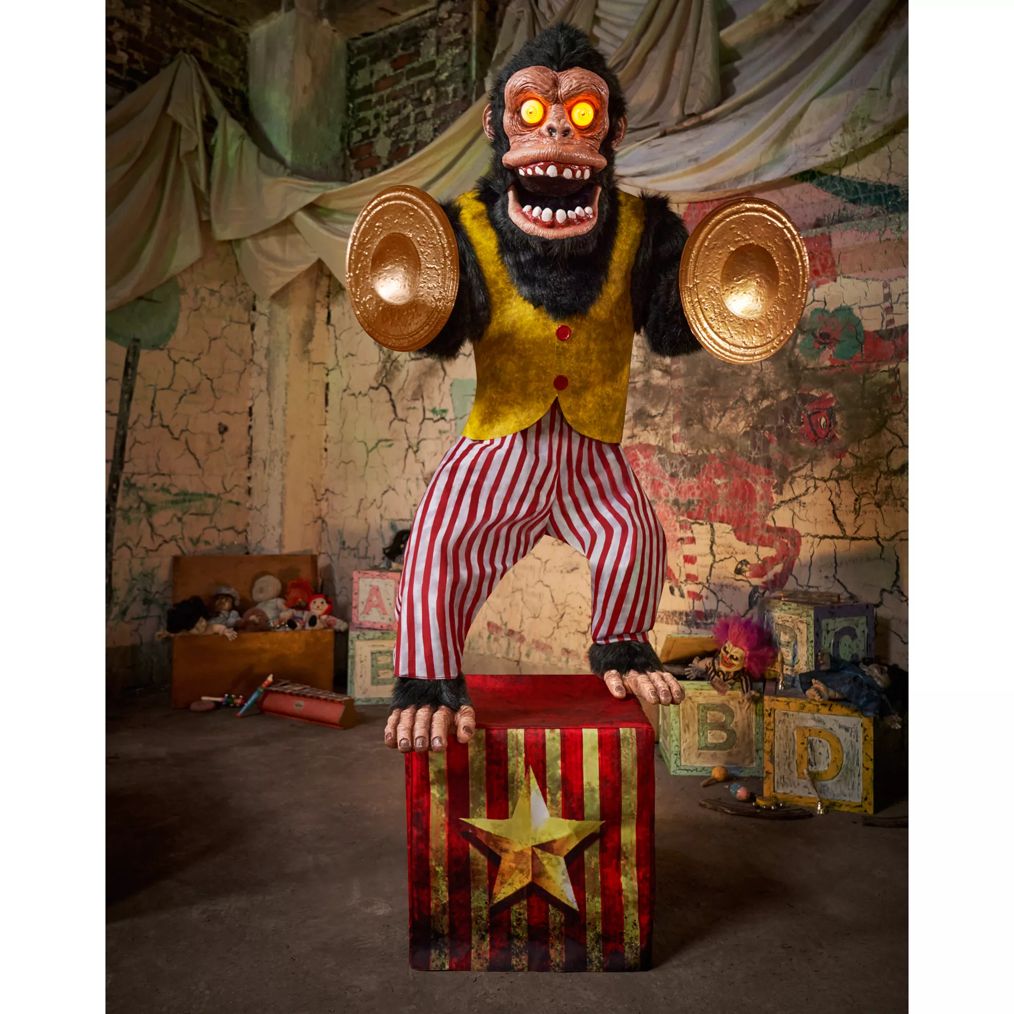 6 Ft Monty Animatronic at Spirit Halloween