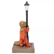 Light-Up Lamp Post Sam Statue - Trick 'r Treat at Spencer's