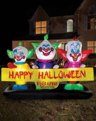 Killer Klowns From Outer Space Halloween Decorations
 5 5 Ft Killer Klowns from Outer Space Inflatable Spirithalloween