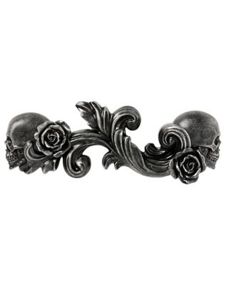 01609361 - Rose and Skull Hanging Sign