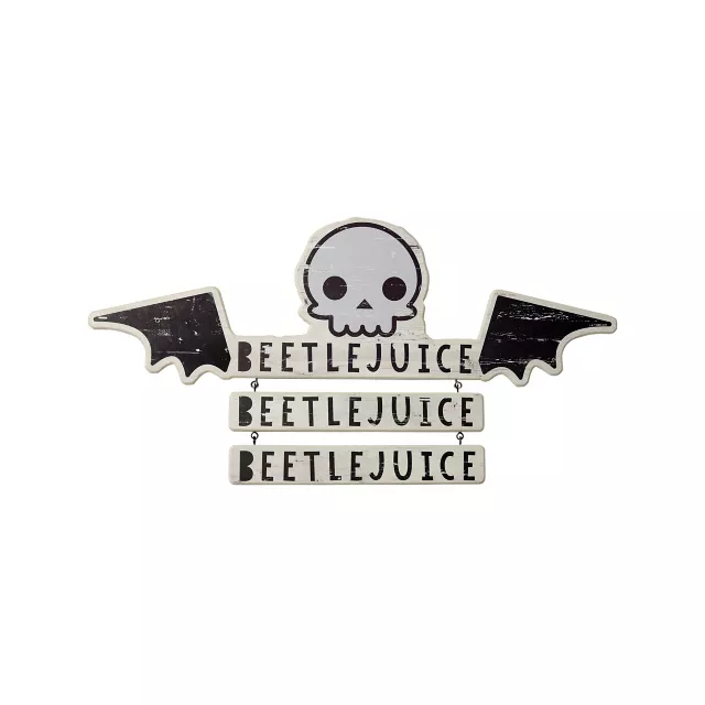 Bat Skull Sign - Beetlejuice at Spirit Halloween