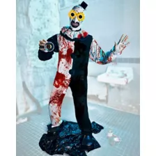 6 Ft 2 In Art the Clown Animatronic - Terrifier at Spirit Halloween