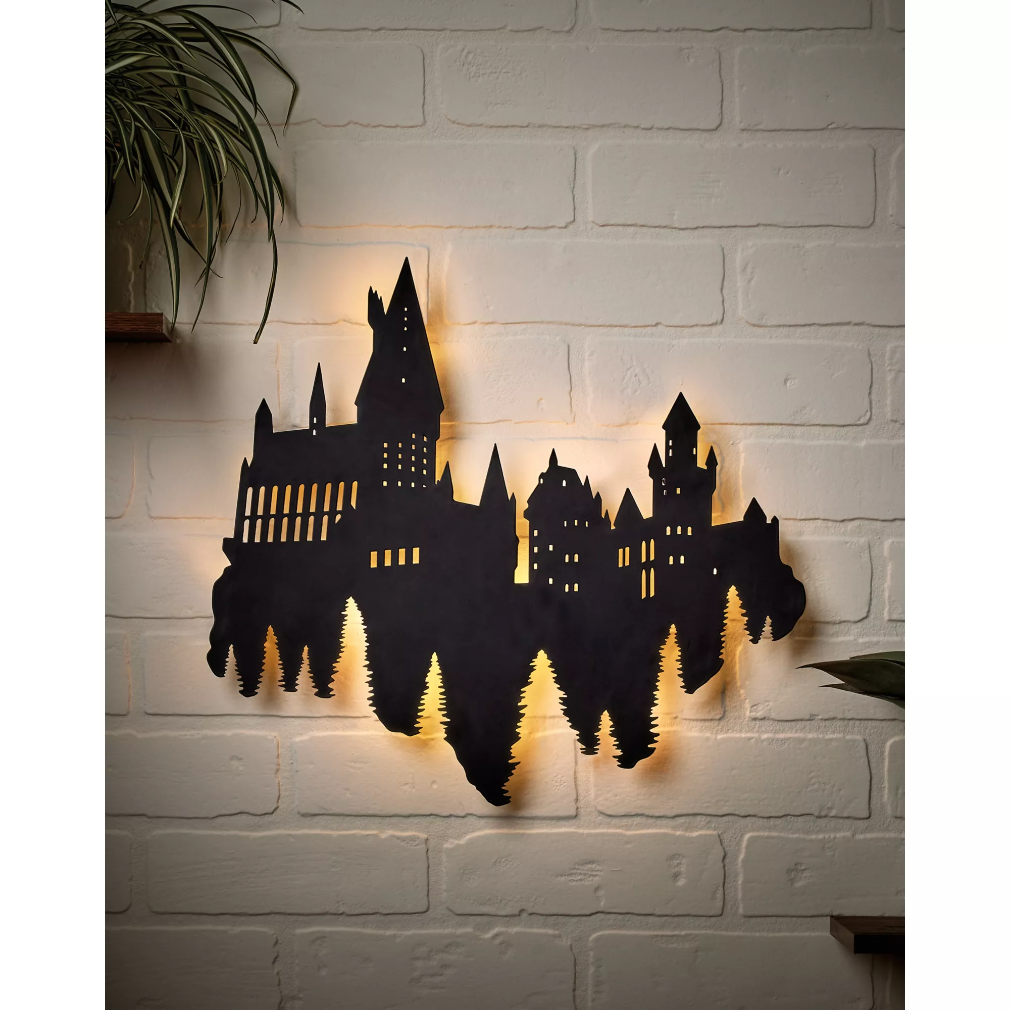 Light-Up Hogwarts Sign - Harry Potter at Spirit Halloween