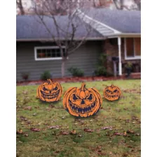 Scary Pumpkin Signs Lawn Decor Set - 3 Pack at Spirit Halloween