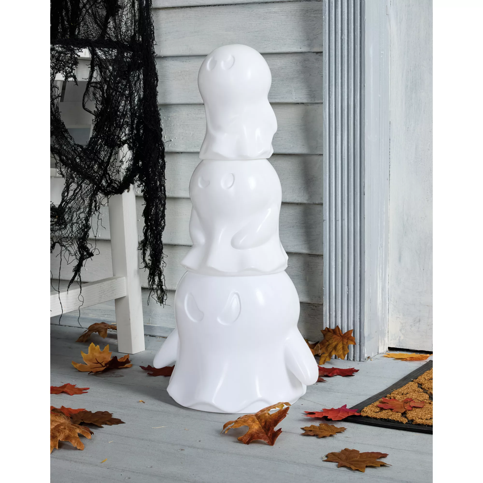2 Ft Stackable Nesting Ghosts at Spirit Halloween