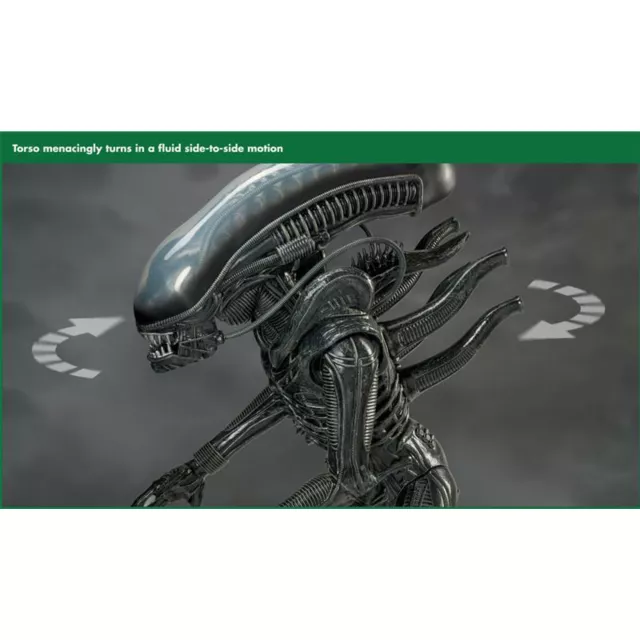 6 Ft 8 In Alien Xenomorph Animatronic at Spirit Halloween