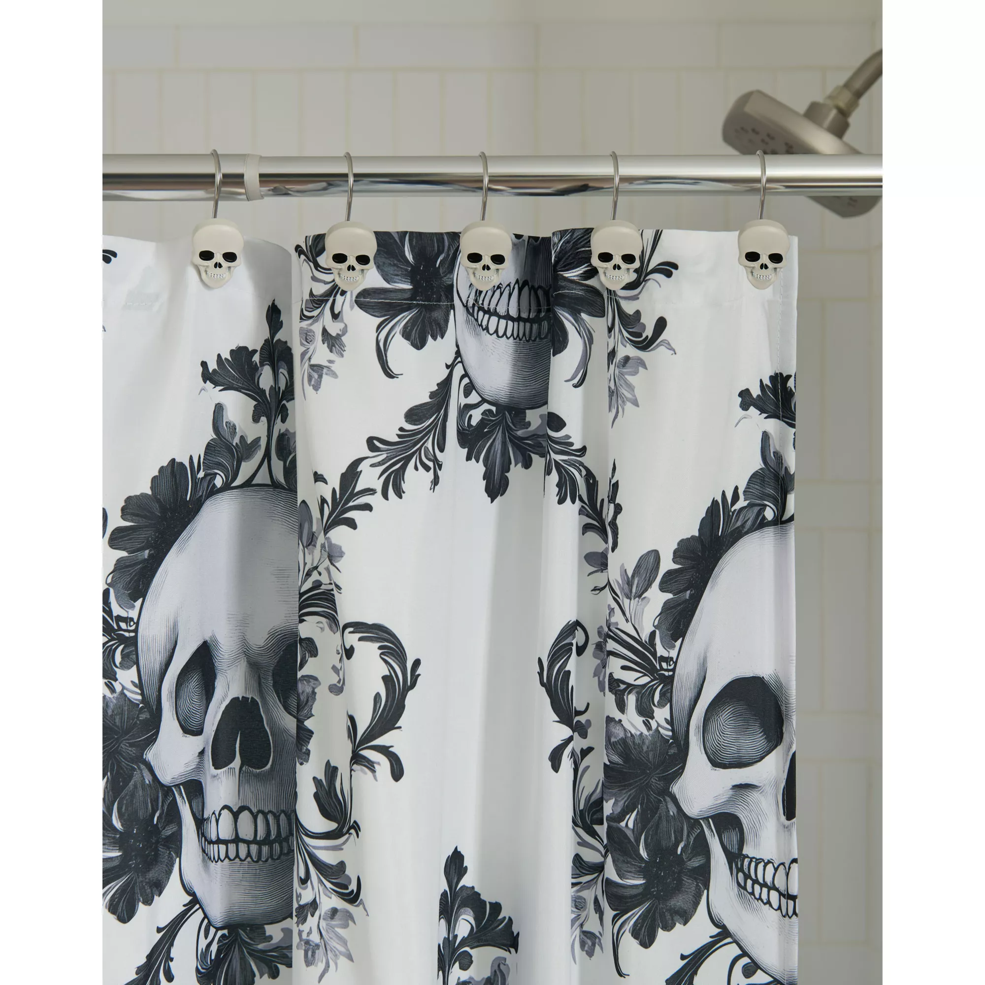 Skeleton 17-Piece Bath Set at Spirit Halloween