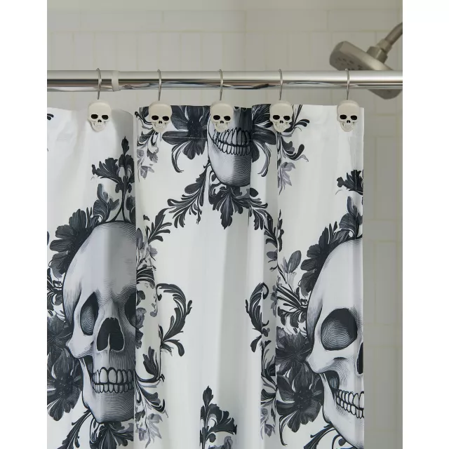 Skeleton 17-Piece Bath Set at Spirit Halloween