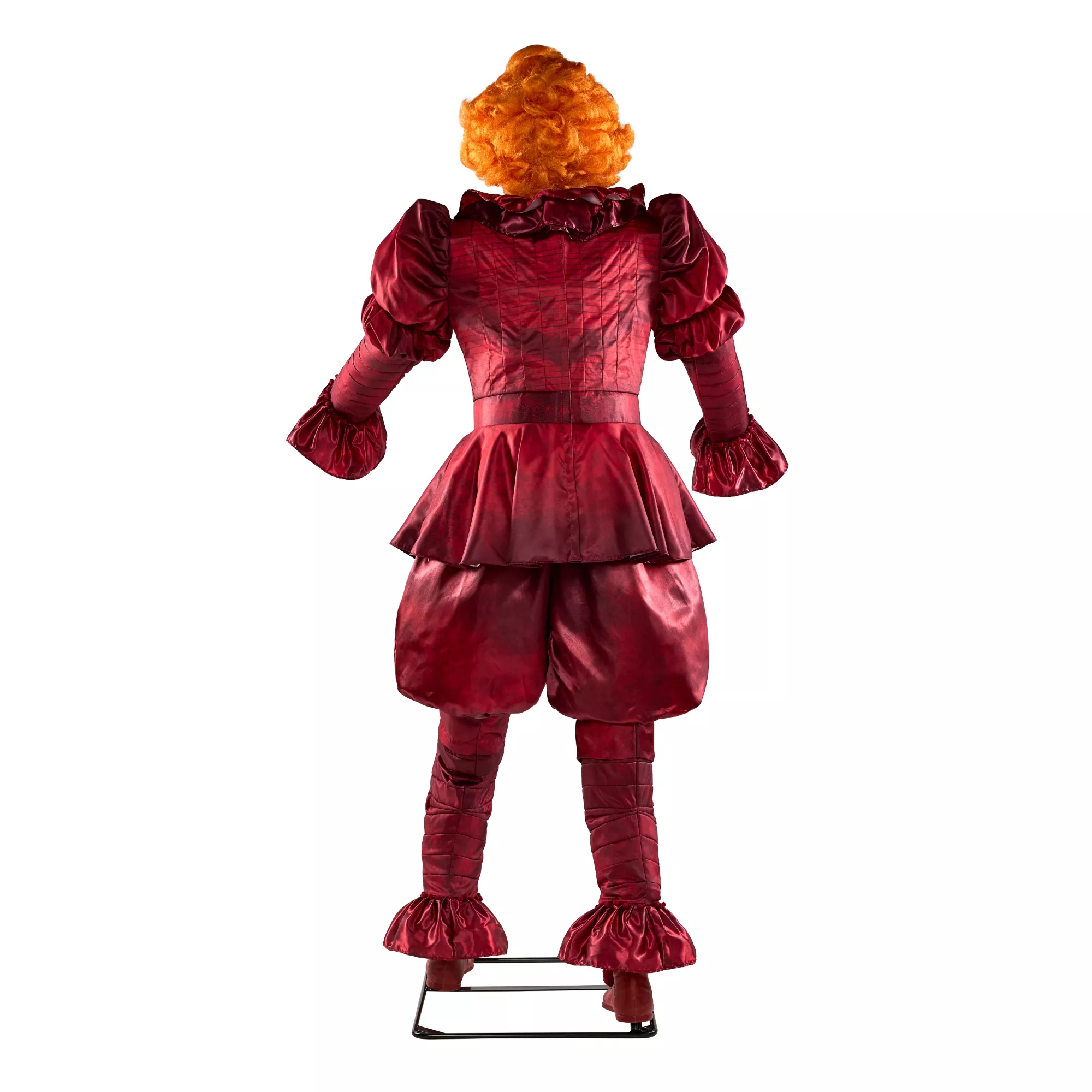 6 Ft 10 In Pennywise Animatronic – IT: Welcome to Derry at Spirit Halloween