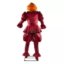 6 Ft 10 In Pennywise Animatronic – IT: Welcome to Derry at Spirit Halloween