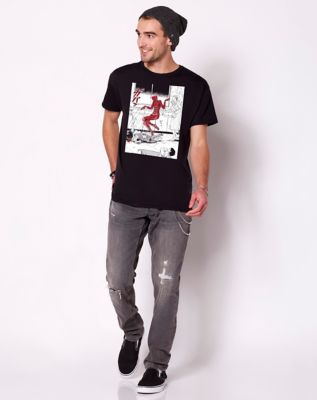 Popping Out Of Skin T Shirt - Junji Ito