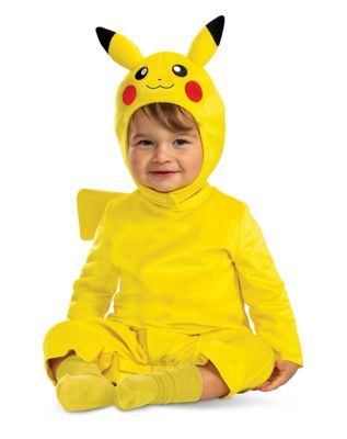 Pokémon Tricks & Treats 2023: Pikachu Wearing Pumpkin Costume