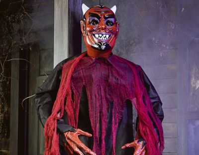 Best Place To Buy Halloween Props 2022