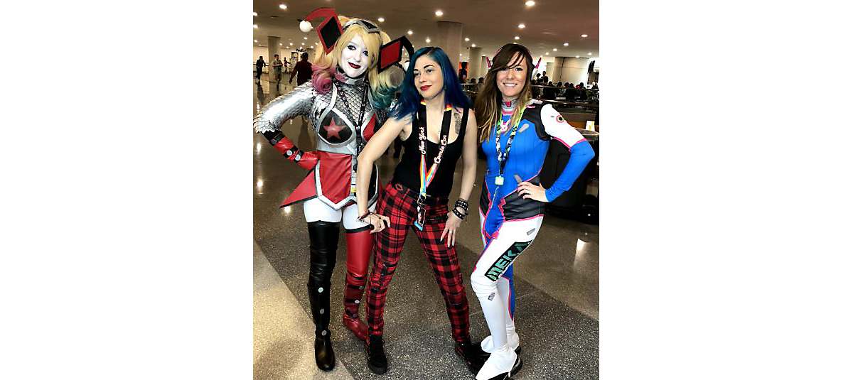 Overwatch, Harley Quinn Costumes